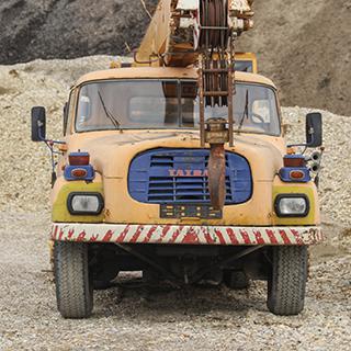 Photo Reference of Vehicle Old Crane